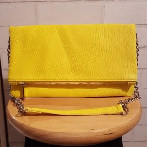 Yellow clutch